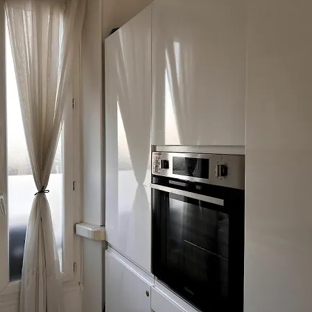 One Bedroom In Center A Few Steps From The Croisette And The Martinez - 2032 Apartment Cannes