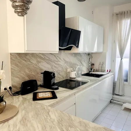 One Bedroom In Center A Few Steps From The Croisette And The Martinez - 2032 Apartment
